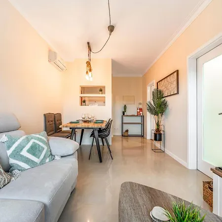 Serenity Costa Da Caparica * 알마다