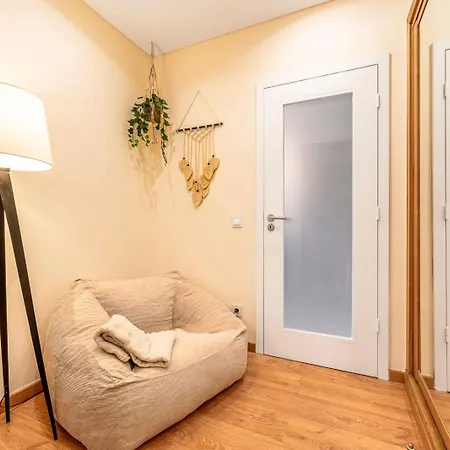 Serenity Costa Da Caparica * 알마다